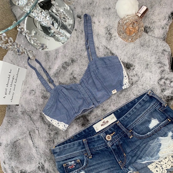 Hollister crop top - Picture 1 of 5